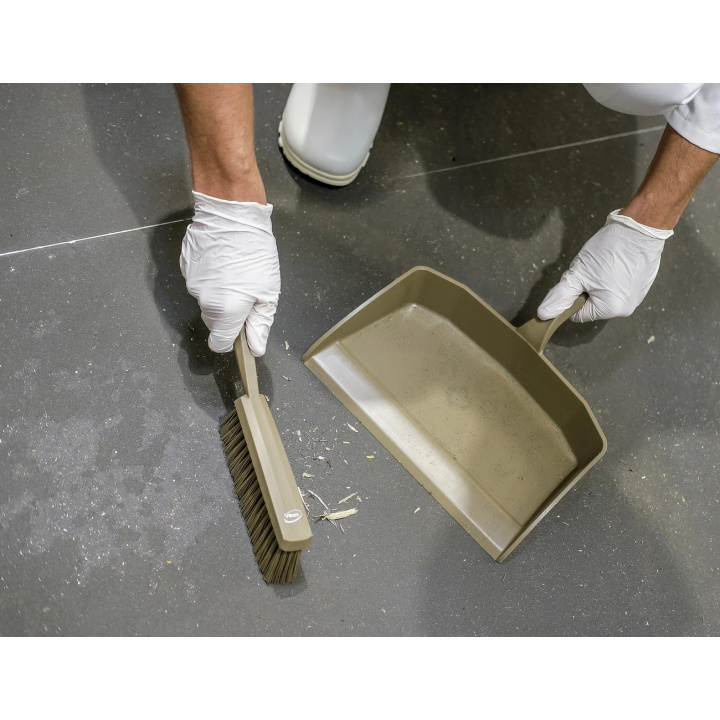 Zmiotka ręczna z uchwytem, średnia, długość 330 mm, zielona, VIKAN 45892 Zmiotka ręczna z uchwytem, średnia, długość 330 mm, zielona, VIKAN 45892