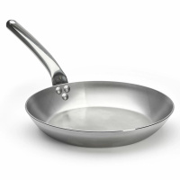 Patelnia ze stali węglowej de Buyer Carbone Plus D-5130-28
