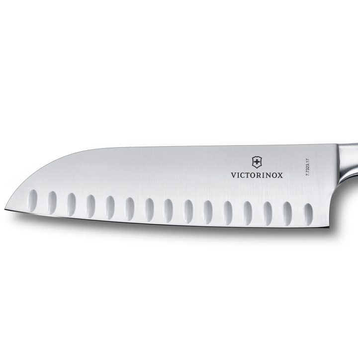 Nóż Santoku Grand Maître Victorinox 7.7323.17G