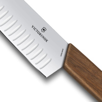 Nóż Santoku Victorinox Swiss Modern 6.9050.17KG