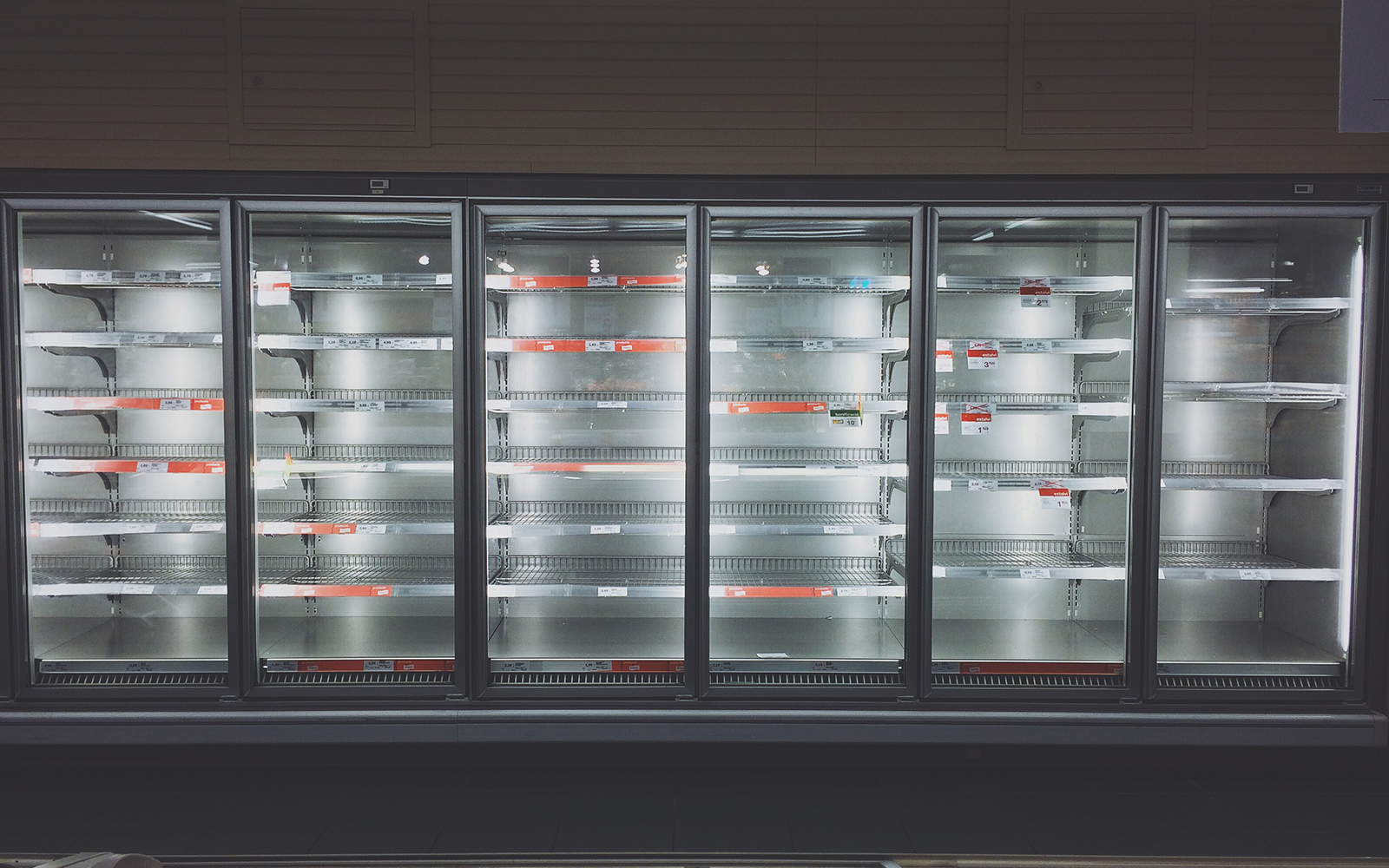 Chłodziarki gastronomiczne – niezawodne rozwiązanie dla profesjonalnych lokali