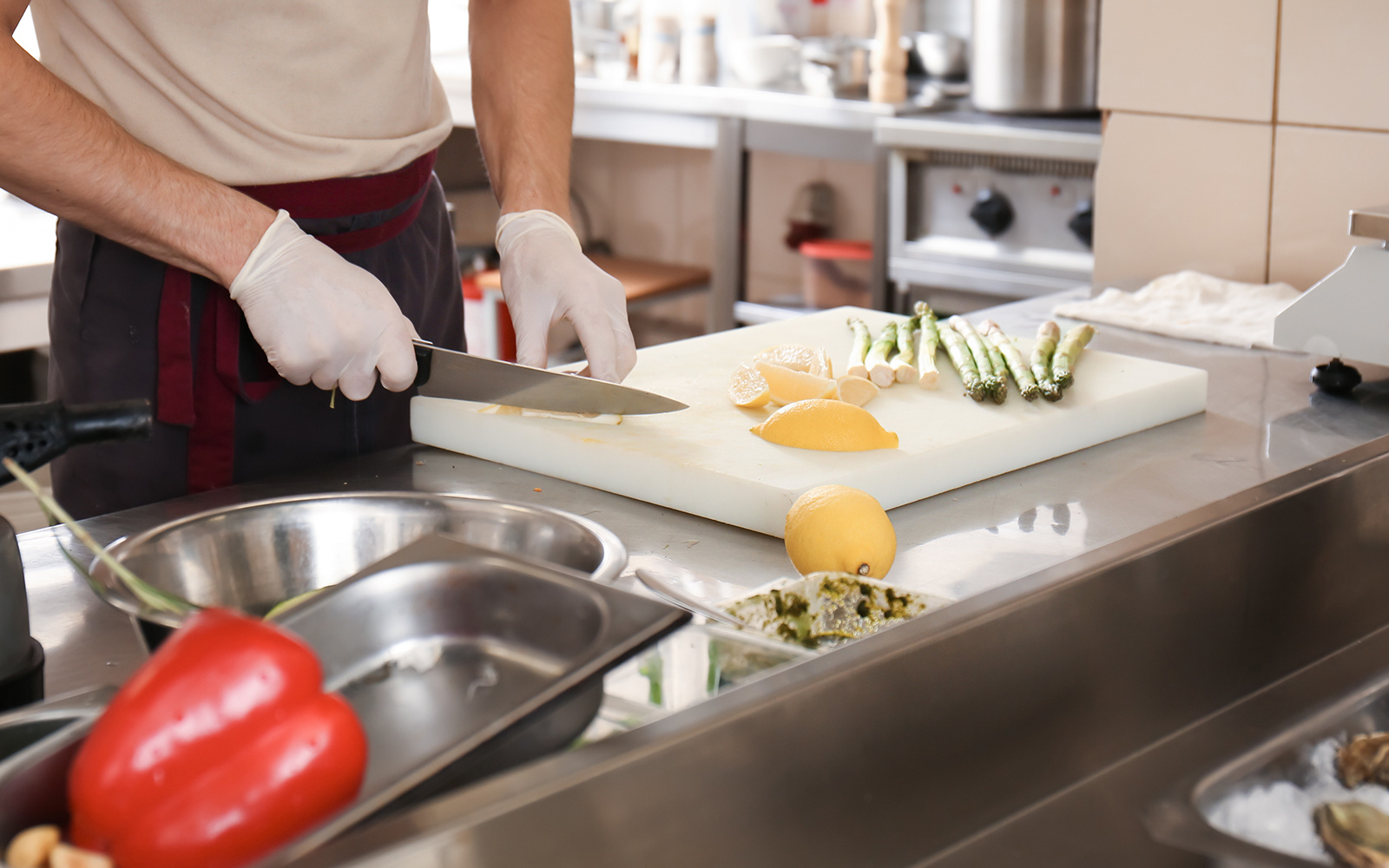 Sprawdzone marki gastronomiczne – profesjonalny sprzęt dla każdej kuchni